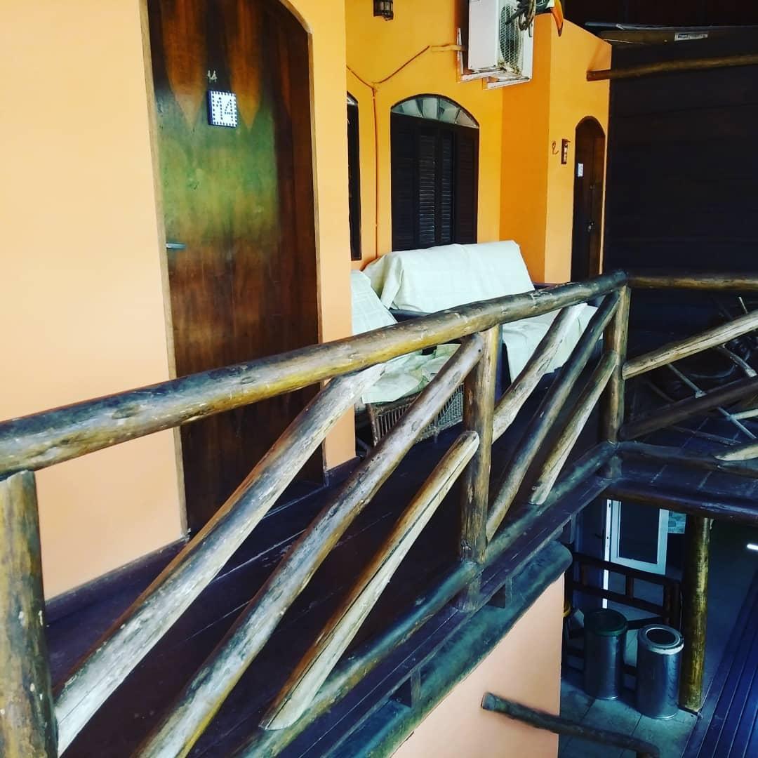 Pousada Canto Do Forte Pertinho Da Praia Do Tombo Guarujá Exterior foto